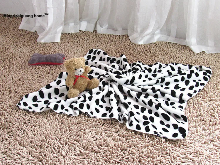 1PC Warm Pet Bed Mat Cover Small Medium Large Towls Paw Handcrafted Print Cat Dog Fleece Soft Blanket Puppy Winter Pet  OZ 005