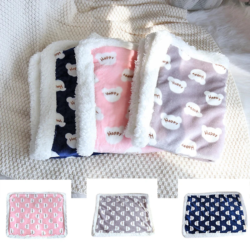 Thick Lamb Fleece Pet Dog Blanket Soft Flannel Cat and Dog Cushion To Keep Warm Cat and Dog Sleeping Blanket Winter Pet Cushion