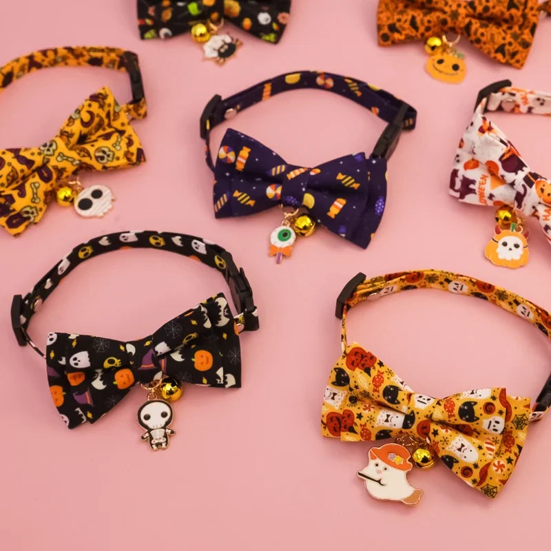 Pet collars for Halloween with various styles, detachable bow collars, holiday printed patterns, dog collars, cat collars