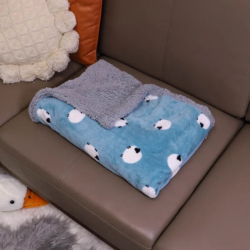 Thickened Dog Blanket Pet Bed for Dog Warm Winter Blanket Fluffy Soft Pet Blankets Cat Cover Blanket Bed Sheet Pet Accessories