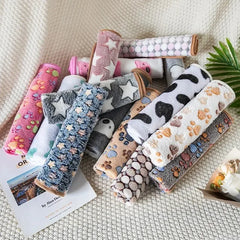 Winter Pet Sleeping Blanket Soft Fluffy Dog Blanket Warm Breathable Cat Cover Blanket Comfortable Sleeping Sheet Mat Pet Items