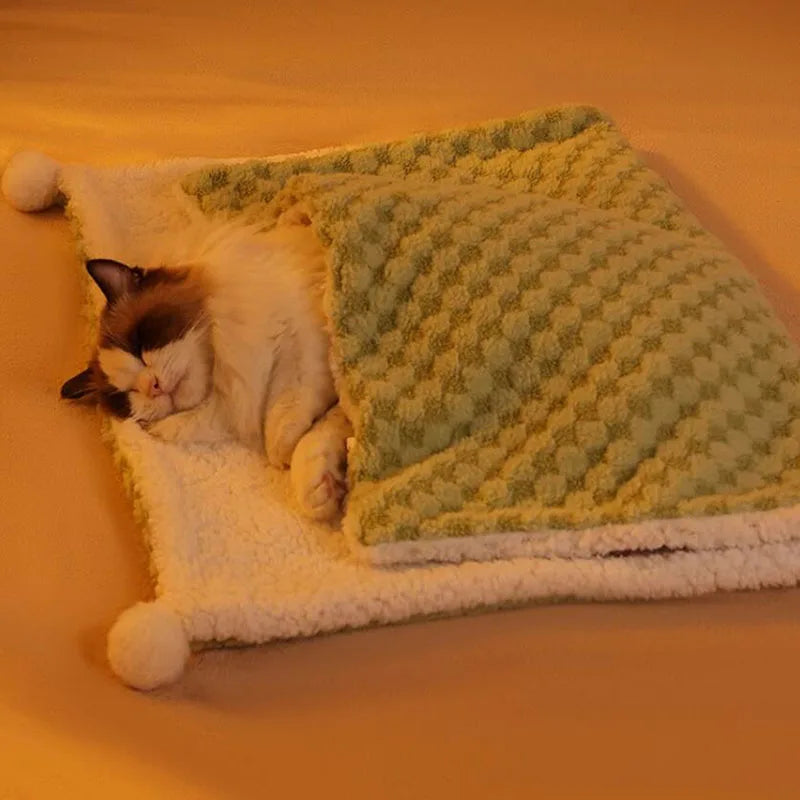 Universal Sleeping Blanket for Pets, Cat and Dog Cover Blanket, Three-Layer Mat, Kennel, Cat Accessories, Autumn and Winter